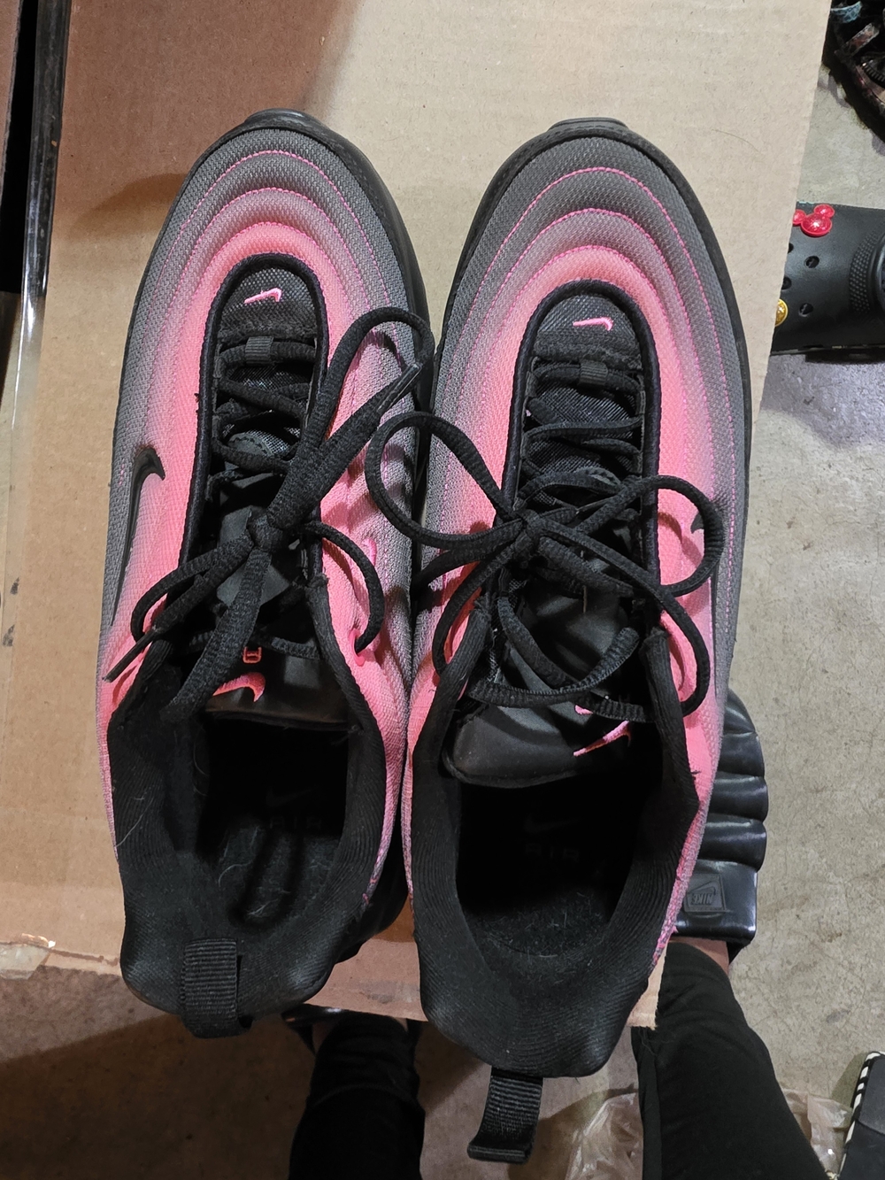 Nike Women’s Gradient Pink and Black